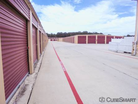 CubeSmart Self Storage | 14130 Old Farm to Market Rd 471 W, San Antonio, TX 78253, USA | Phone: (210) 688-7774