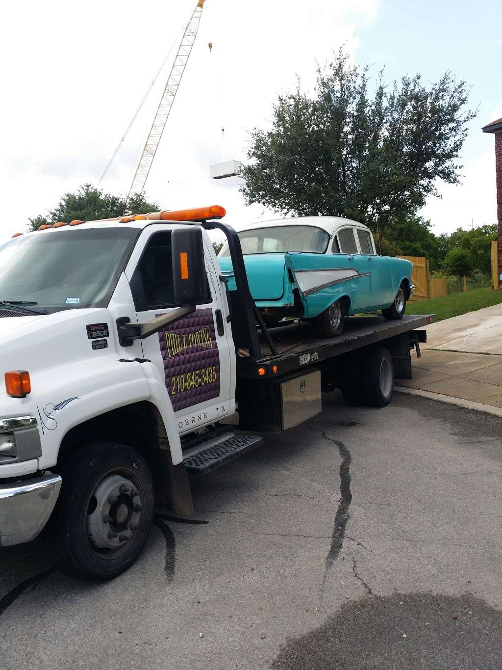 Philz Towing | 6360 W Old Us Highway 90, San Antonio, TX 78227, USA | Phone: (210) 845-3435