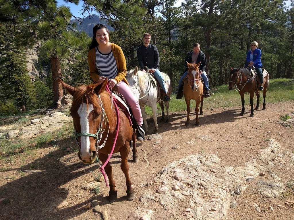 Elkhorn Lodge & Guest Ranch | 600 Elkhorn Ave, Estes Park, CO 80517, USA | Phone: (970) 586-4416