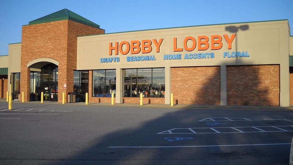 Hobby Lobby | 2173 13th Ave Dr SE, Hickory, NC 28602, USA | Phone: (828) 324-0365