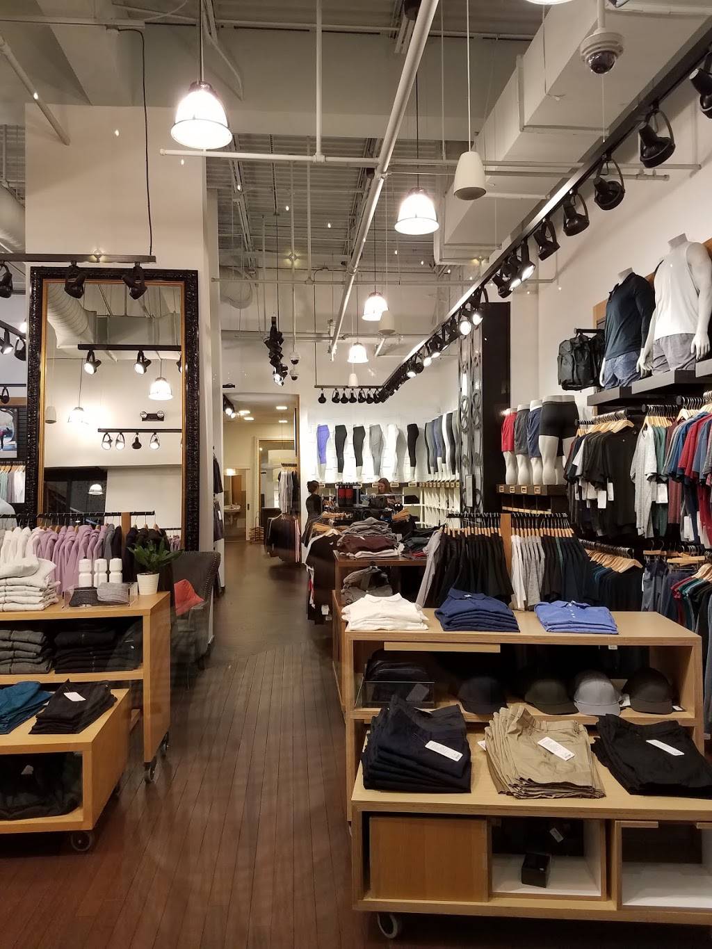 lululemon | 8030 Renaissance Parkway Suite #935 Building M, Durham, NC 27713 | Phone: (919) 248-0687