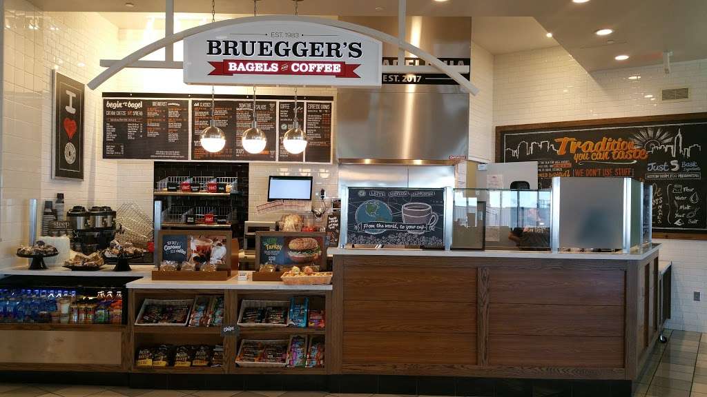 Brueggers Bagels | Terminal A, 8000 Essington Ave W, Philadelphia, PA 19153, USA | Phone: (215) 365-4819