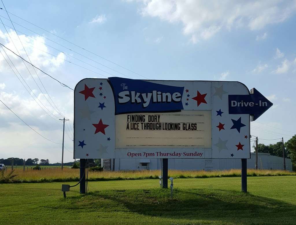 The Skyline Drive-In | 3986 E Michigan Rd, Shelbyville, IN 46176 | Phone: (317) 398-6150