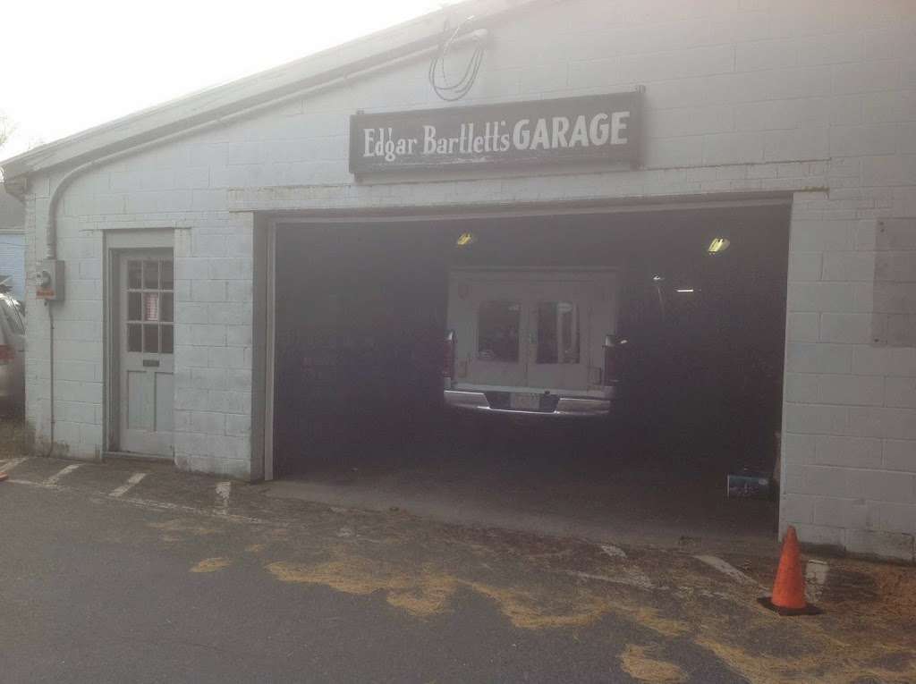 Bartletts Garage Inc | 1 Stacey St, Marblehead, MA 01945, USA | Phone: (781) 631-0901