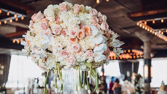 KC Events & Florals | 4350 Town Plaza Dr #205, Houston, TX 77045, USA | Phone: (713) 686-8808