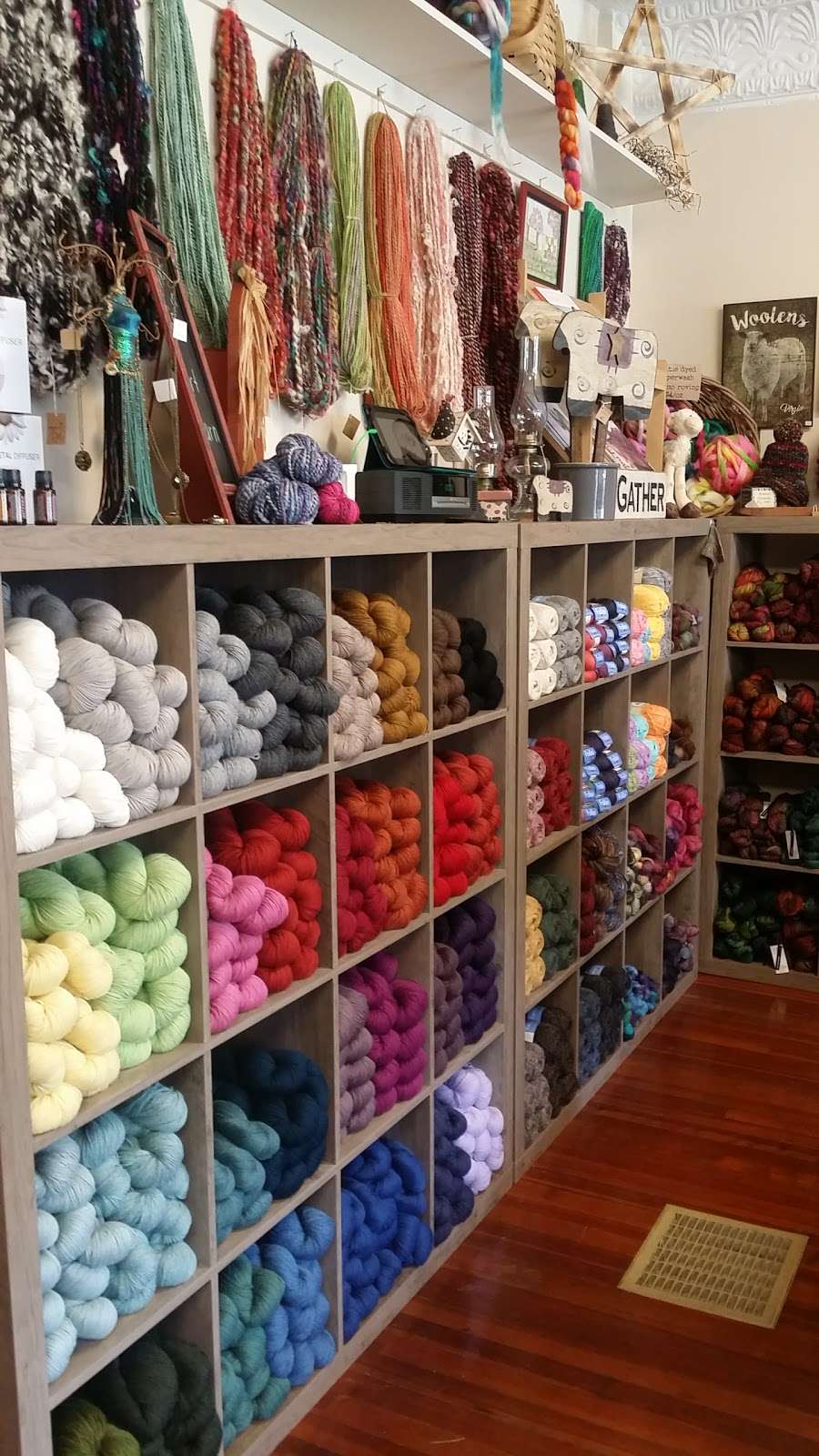 Winterberries Yarn | 468 NJ-94, Columbia, NJ 07832 | Phone: (908) 496-8353