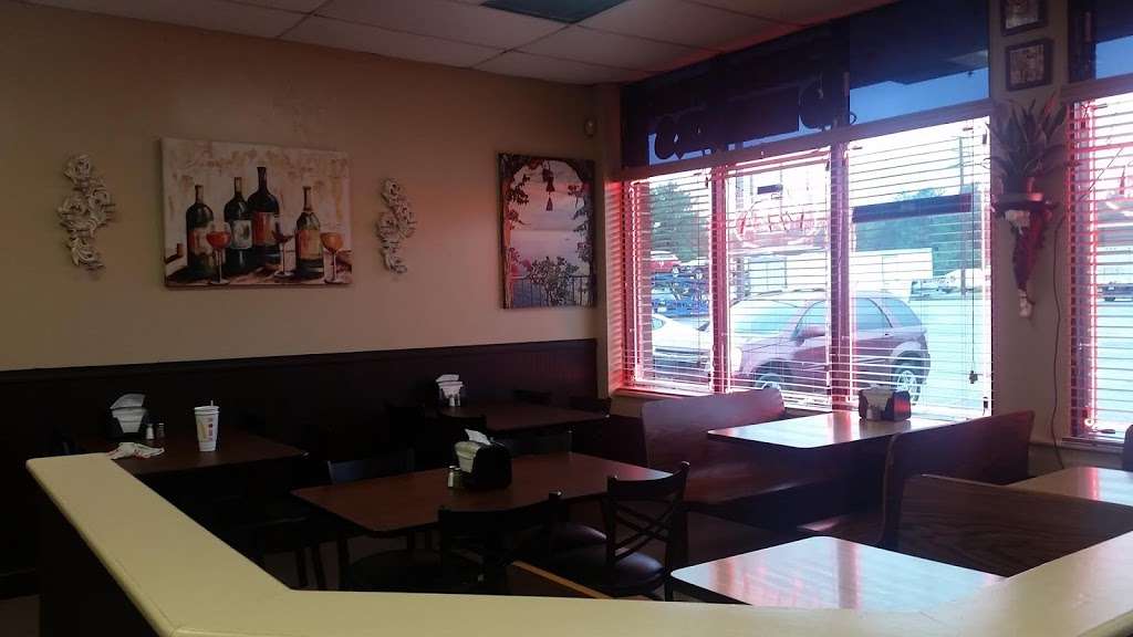 Dominics Pizza | 304 U.S. 9, Waretown, NJ 08758 | Phone: (609) 660-1300