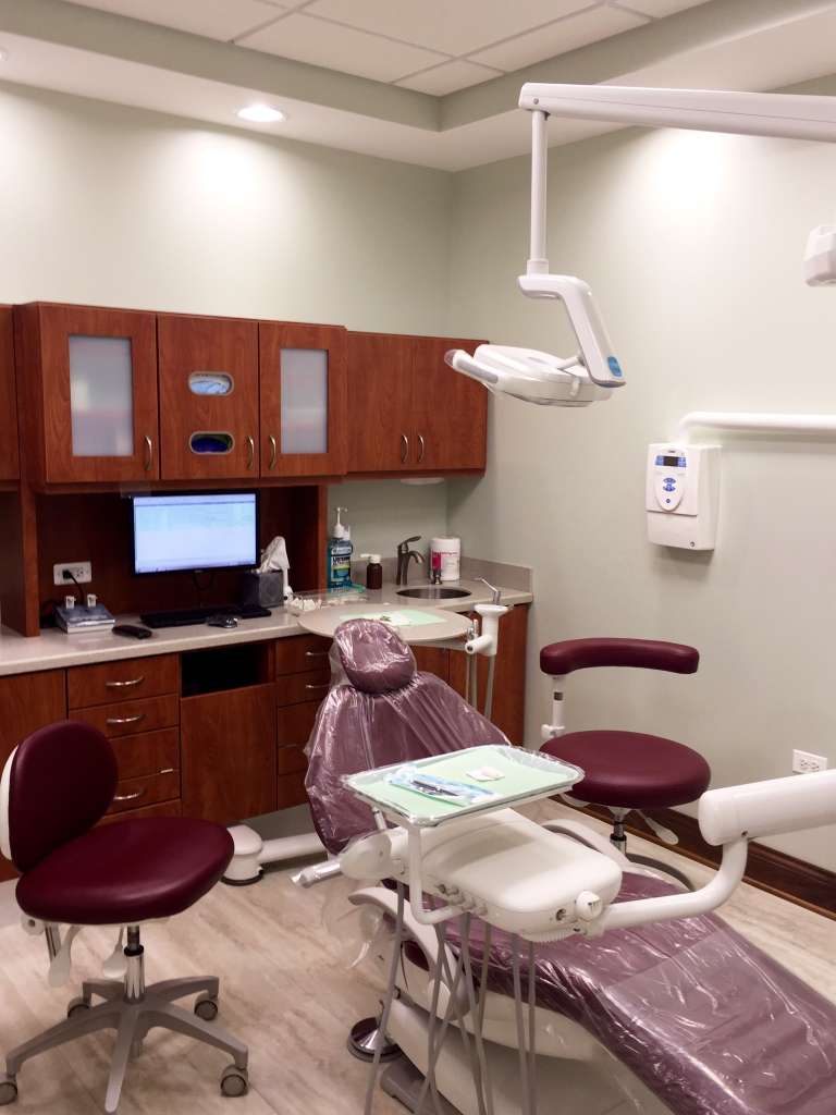 Family Care Dental Group | 3143 W Devon Ave, Chicago, IL 60659 | Phone: (773) 465-2922