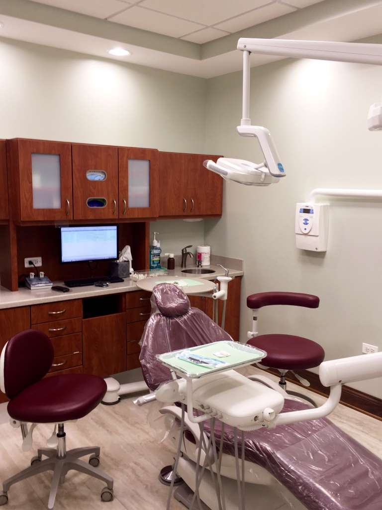 Family Care Dental Group | 3143 W Devon Ave, Chicago, IL 60659, USA | Phone: (773) 465-2922