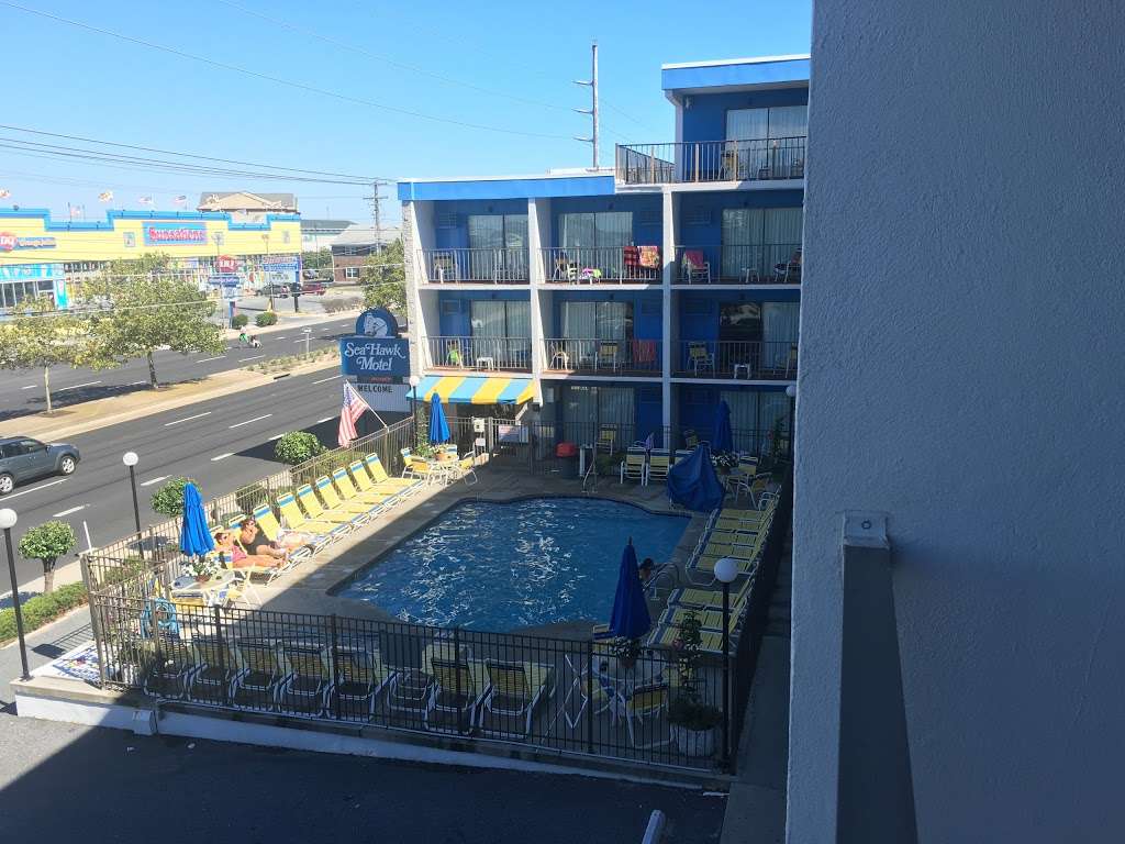 Sea Hawk Motel | 12410 Coastal Hwy, Ocean City, MD 21842, USA | Phone: (410) 250-3191