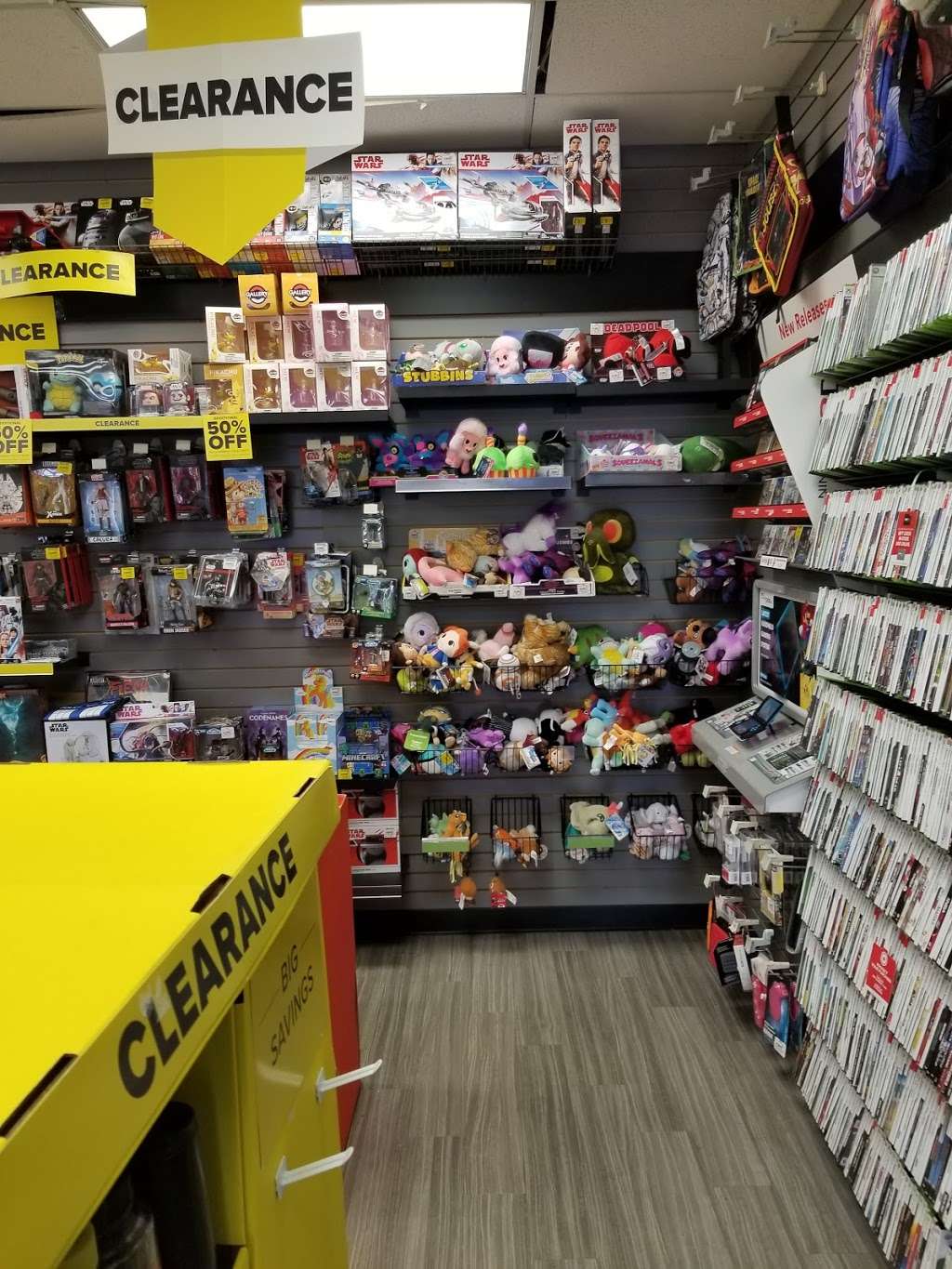 GameStop Prestige, 2347 Central Park Ave, Yonkers, NY 10710, USA