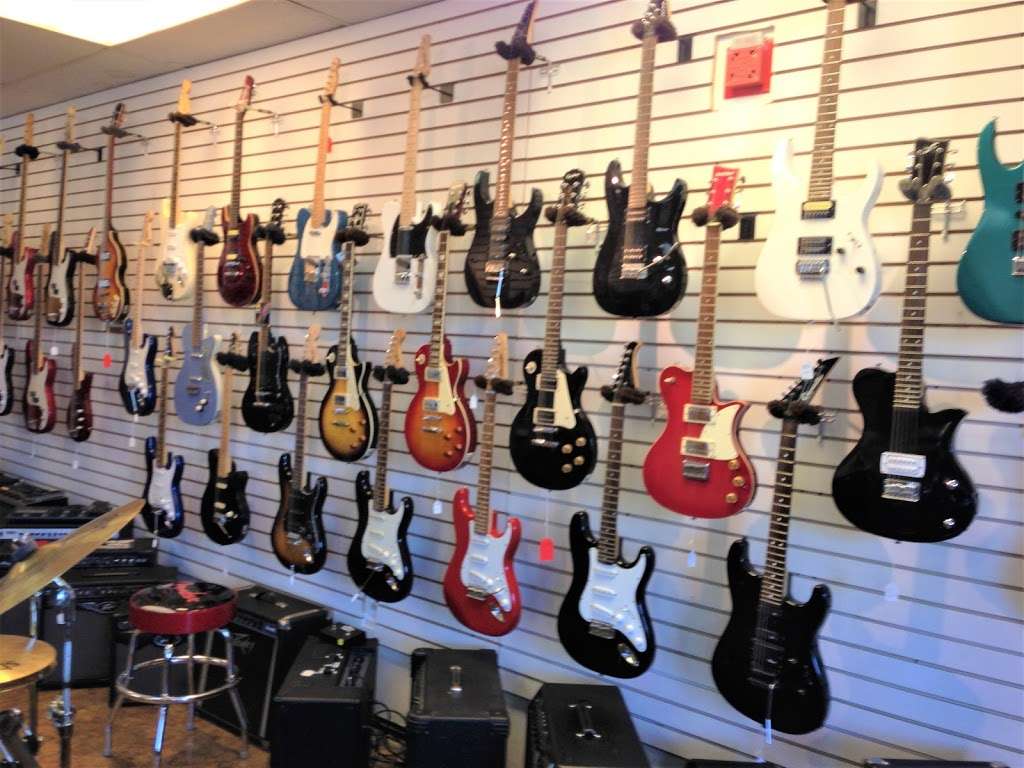 Mr. Cs Music | 505 Northboro Rd W, Marlborough, MA 01752, USA | Phone: (508) 481-4325