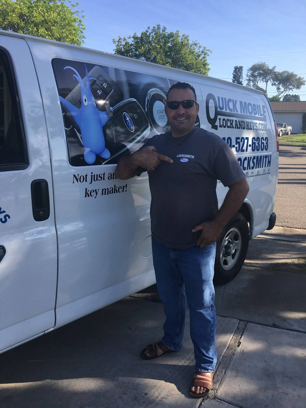 Quick Mobile Lock and Key | 13836 Red Hill Ave, Tustin, CA 92780 | Phone: (949) 590-0899