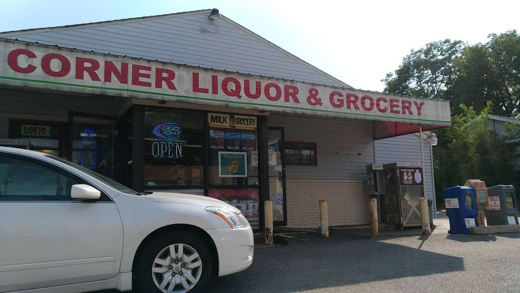 Corner Liquor & Groceries | 102 Fox Rd, Yorkville, IL 60560, USA | Phone: (630) 553-3825