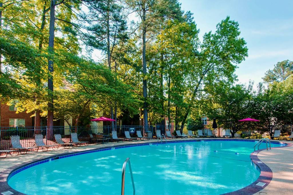 Madison Hunters Glen | 100 Hunt Club Ln, Raleigh, NC 27606 | Phone: (919) 851-0753