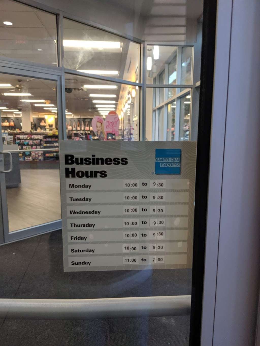 the shoe department hours