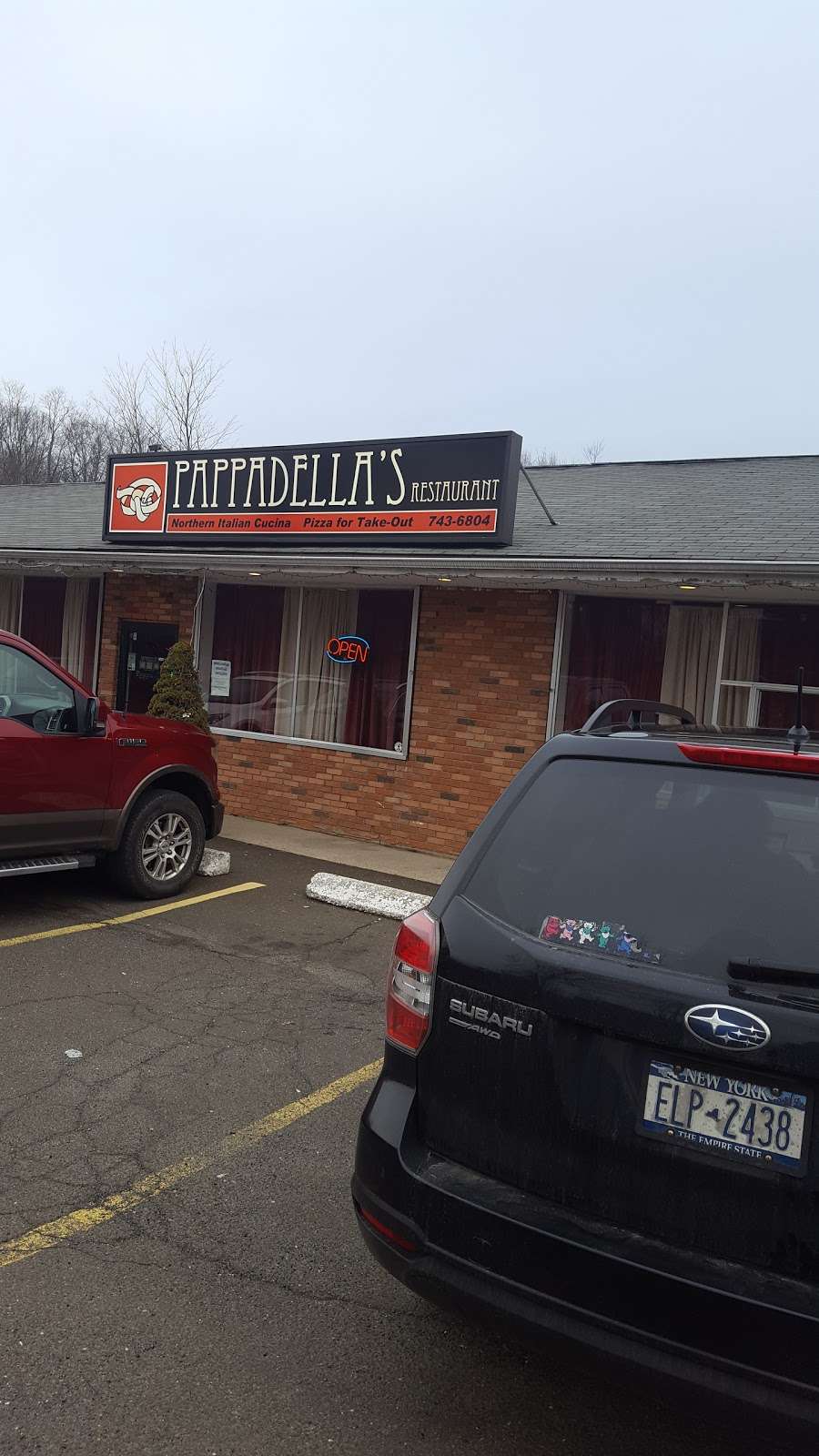 Pappadellas Restaurant | 129 Padanaram Rd, Danbury, CT 06811 | Phone: (203) 743-6804