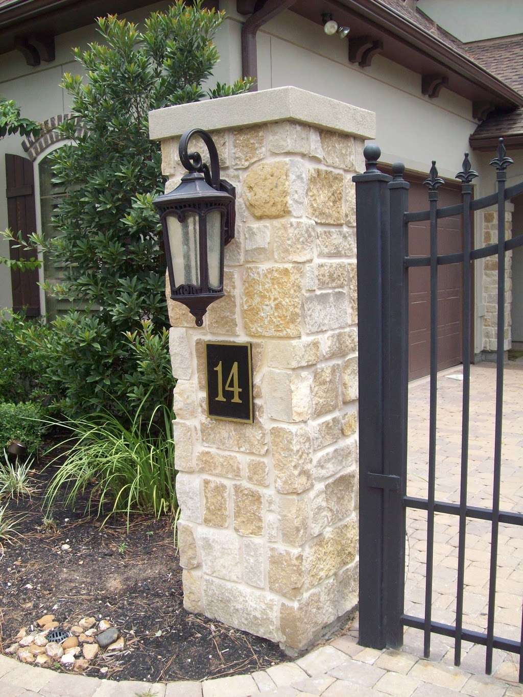 J.C. Hood Ornamental Iron Fence Company LLC | 25747 Hardin Store Rd, Magnolia, TX 77354, USA | Phone: (281) 356-8279