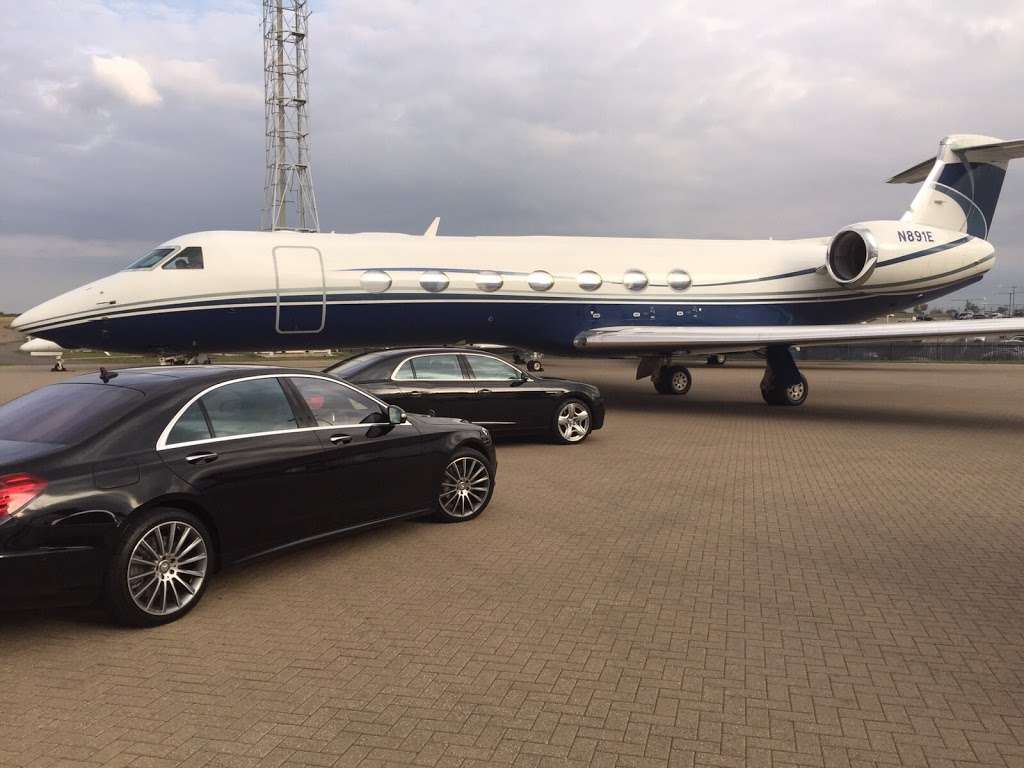 VIP Chauffeur Services Ltd | 50 Eton Ave, London, Barnet EN4 8TY, UK | Phone: 07939 267277