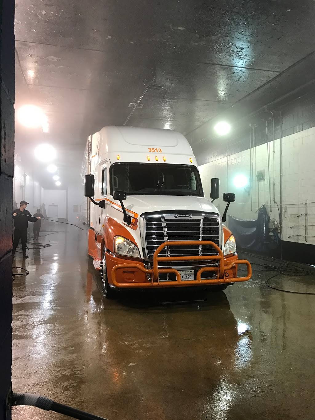 Blue Beacon Truck Wash of Las Vegas, NV | 2932 Losee Rd I-15 Exit 46, North Las Vegas, NV 89030, USA | Phone: (702) 642-4999