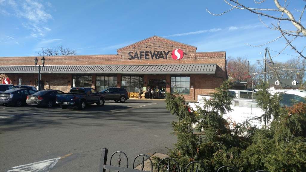 Safeway | 12 W E Washington St, Middleburg, VA 20117, USA | Phone: (540) 687-6401
