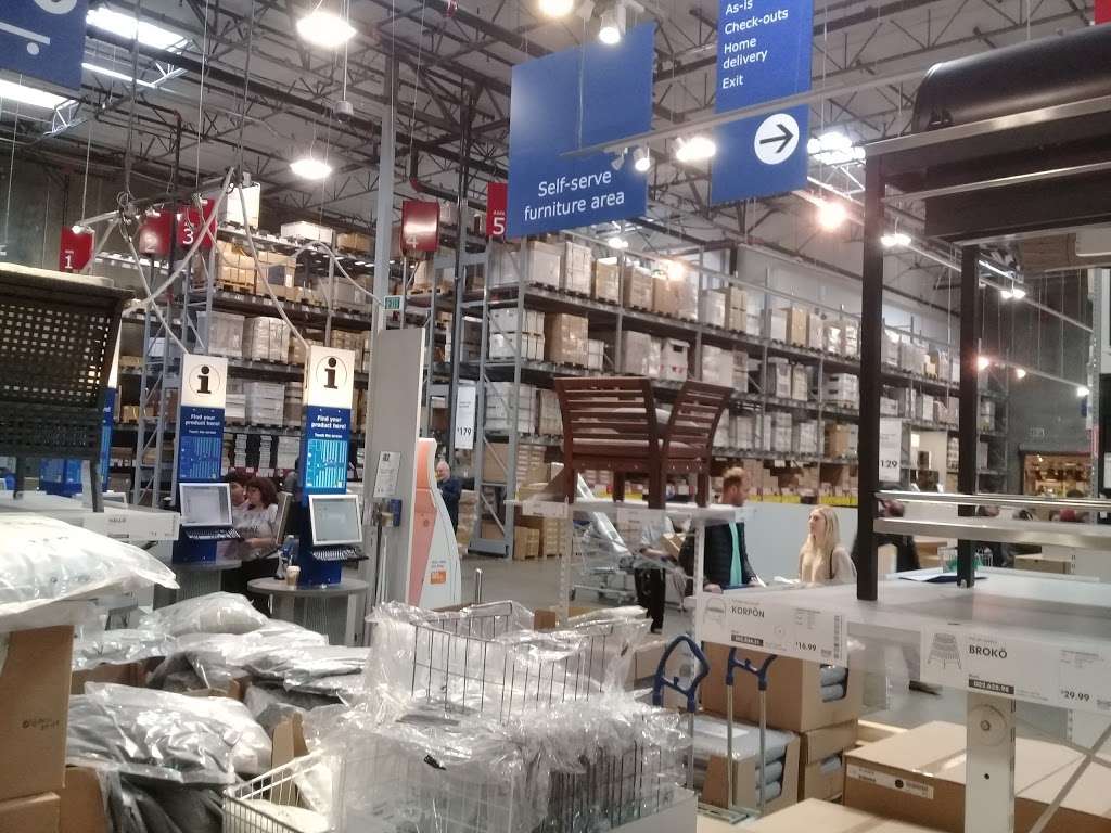 IKEA | 4400 Shellmound St, Emeryville, CA 94608, USA | Phone: (888) 888-4532