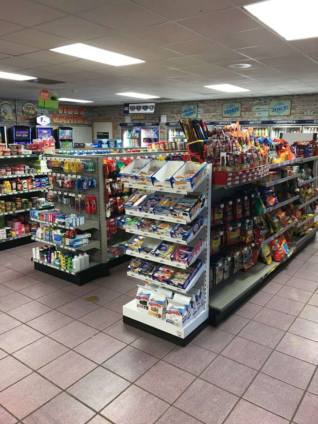 Country Stop Market & Gasoline | 9S595 State Route 47, Sugar Grove, IL 60554, USA | Phone: (630) 466-4699