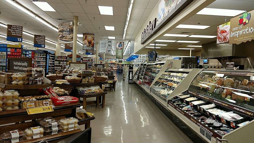 Food Lion | 9848 Monroe Rd, Charlotte, NC 28270, USA | Phone: (704) 847-2443