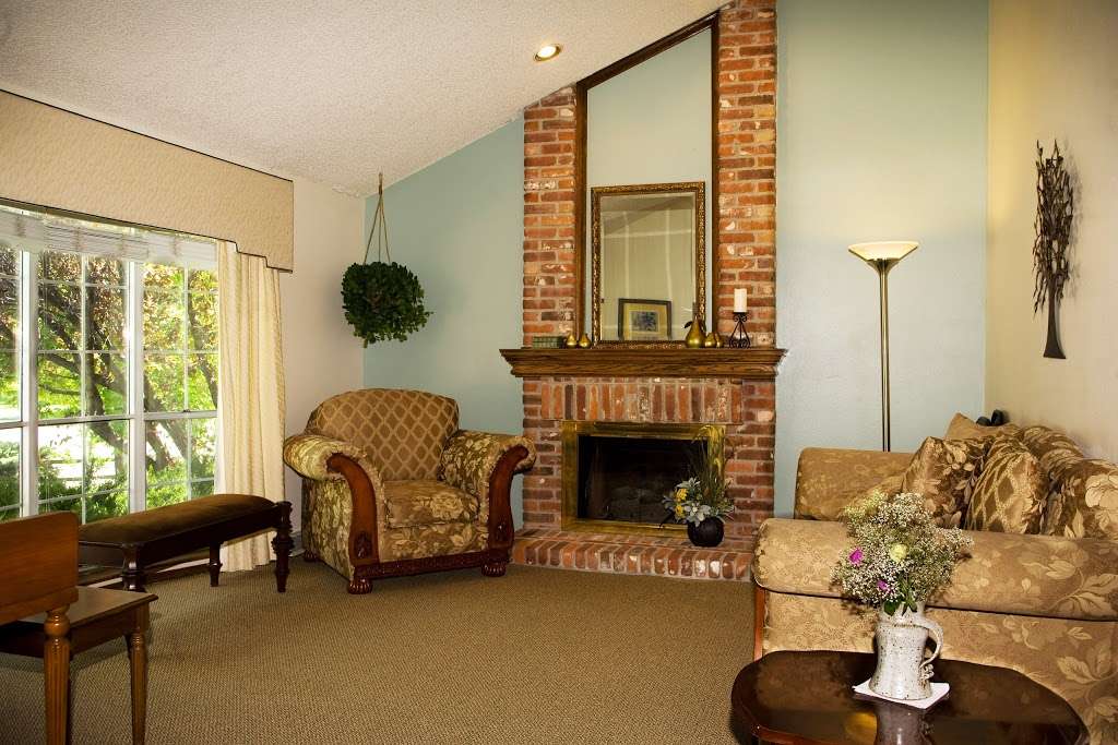 MillBrook Homes Assisted Living - Wabash | 7997 S Wabash Ct, Centennial, CO 80112 | Phone: (303) 220-7989