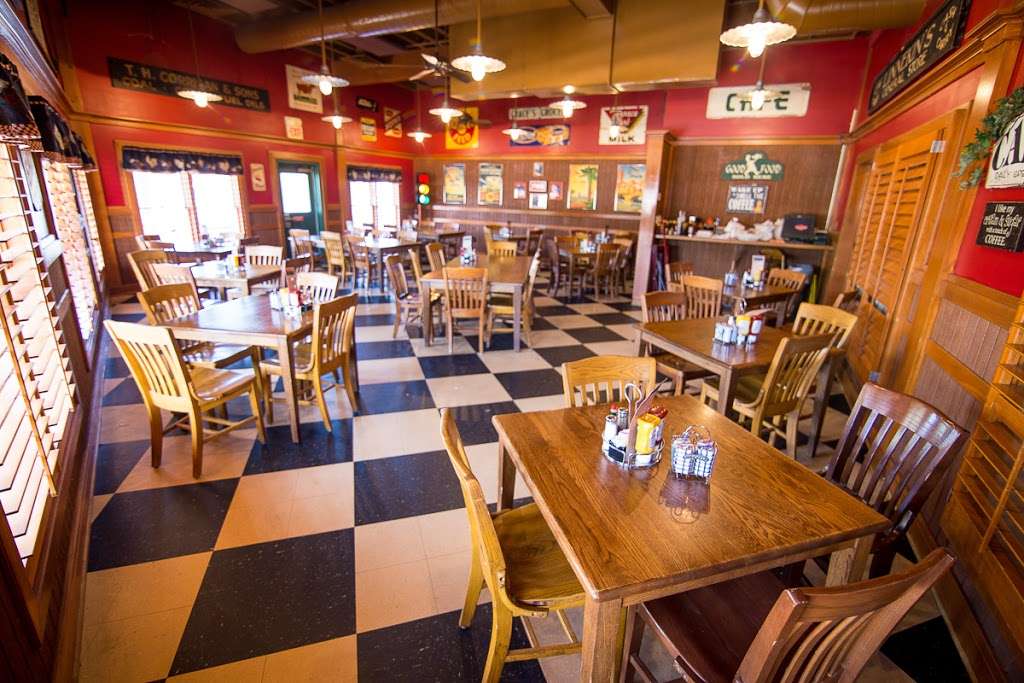 Corner Cafe Riverside | 4541 NW Gateway Ave, Riverside, MO 64150, USA | Phone: (816) 741-2570