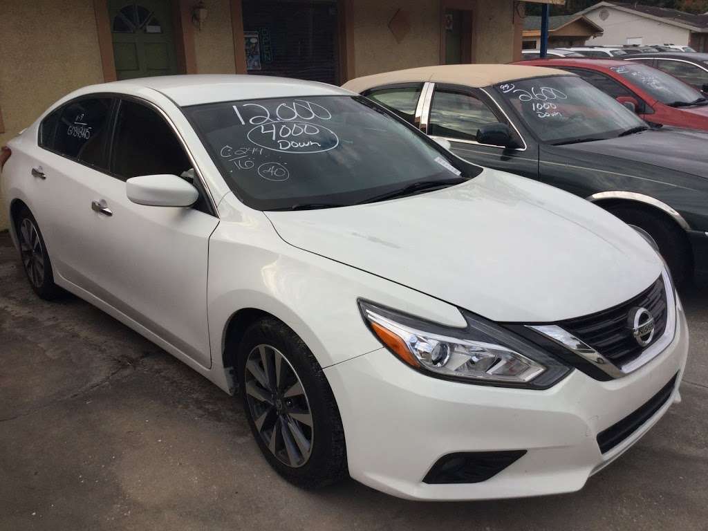 Colima Auto Sales LDR, Inc. | 202 N Spring Garden Ave, DeLand, FL 32720, USA | Phone: (386) 734-9868