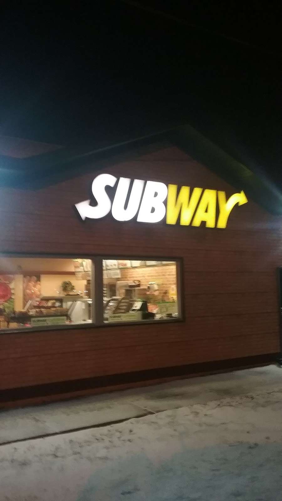 Subway Restaurants | 21424 Lincoln Hwy, Lynwood, IL 60411, USA | Phone: (708) 758-9800