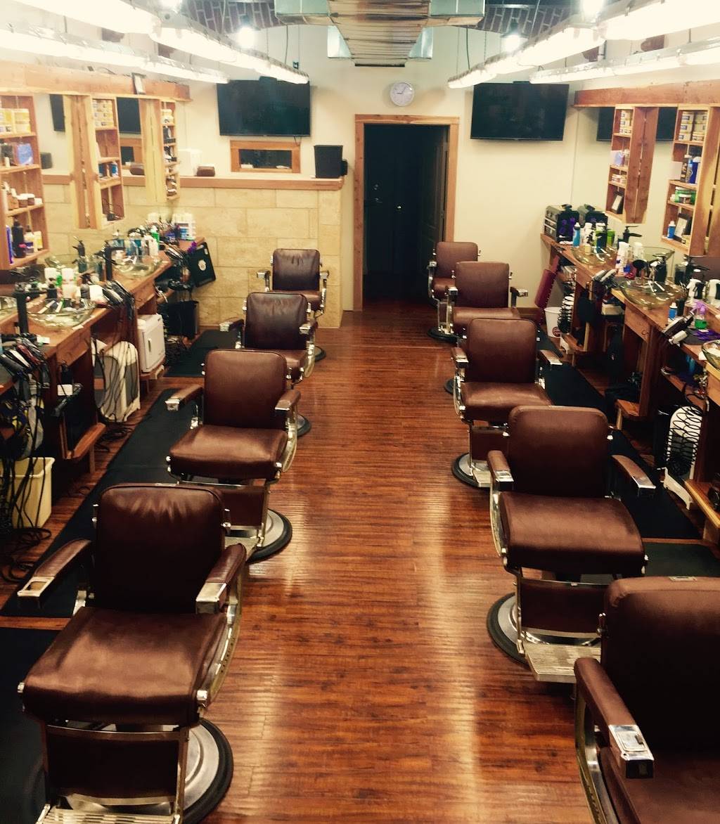 South Austin Barber Shop (Stassney Lane) | 607 W Stassney Ln, Austin, TX 78745, USA | Phone: (512) 767-3245