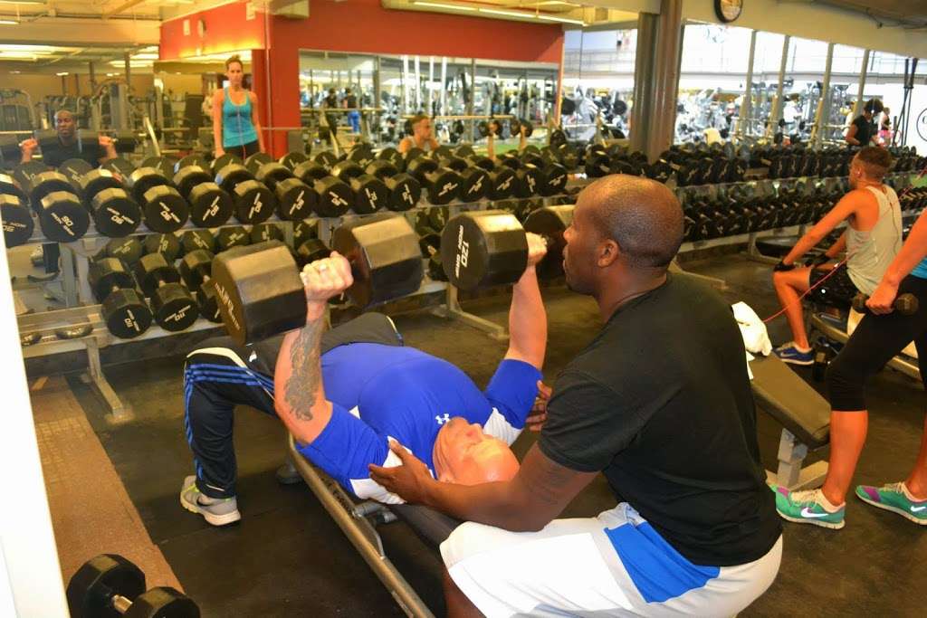 Club Fit Briarcliff | 584 N State Rd, Briarcliff Manor, NY 10510, USA | Phone: (914) 762-3444