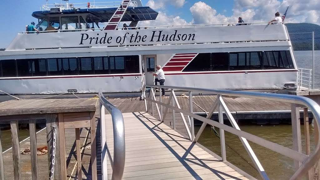 Hudson River Adventures Pride Of The Hudson | 90 Front St, Newburgh, NY 12550, USA | Phone: (845) 220-2120