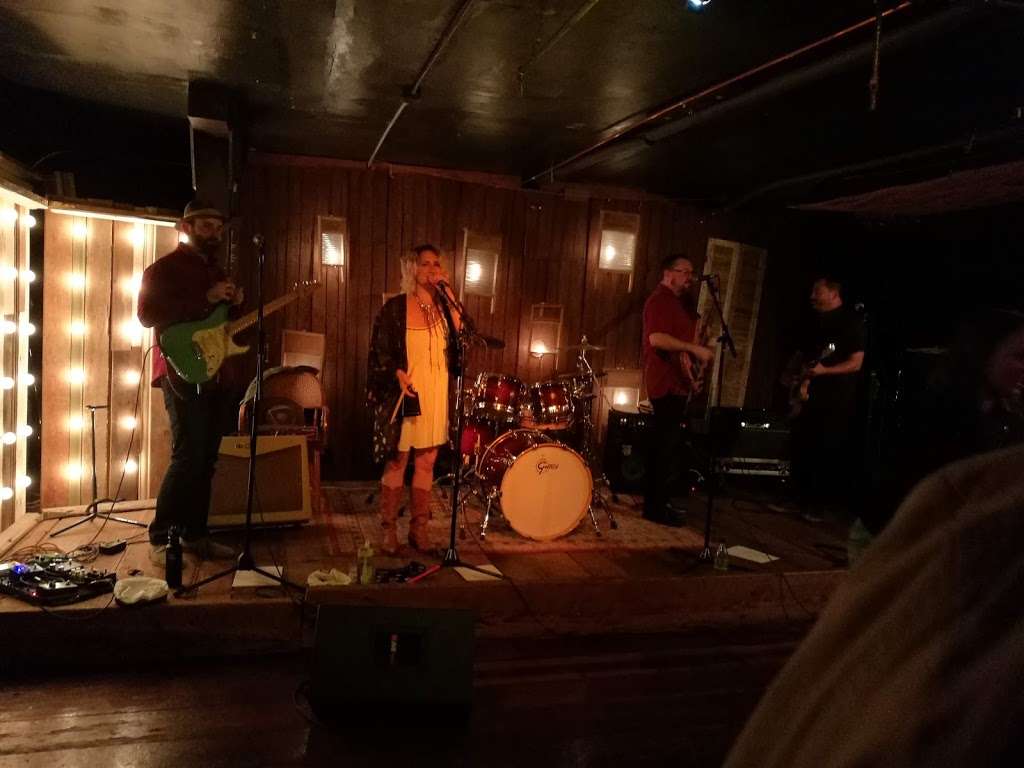 Amados | 998 Valencia St, San Francisco, CA 94110, USA | Phone: (415) 872-9110