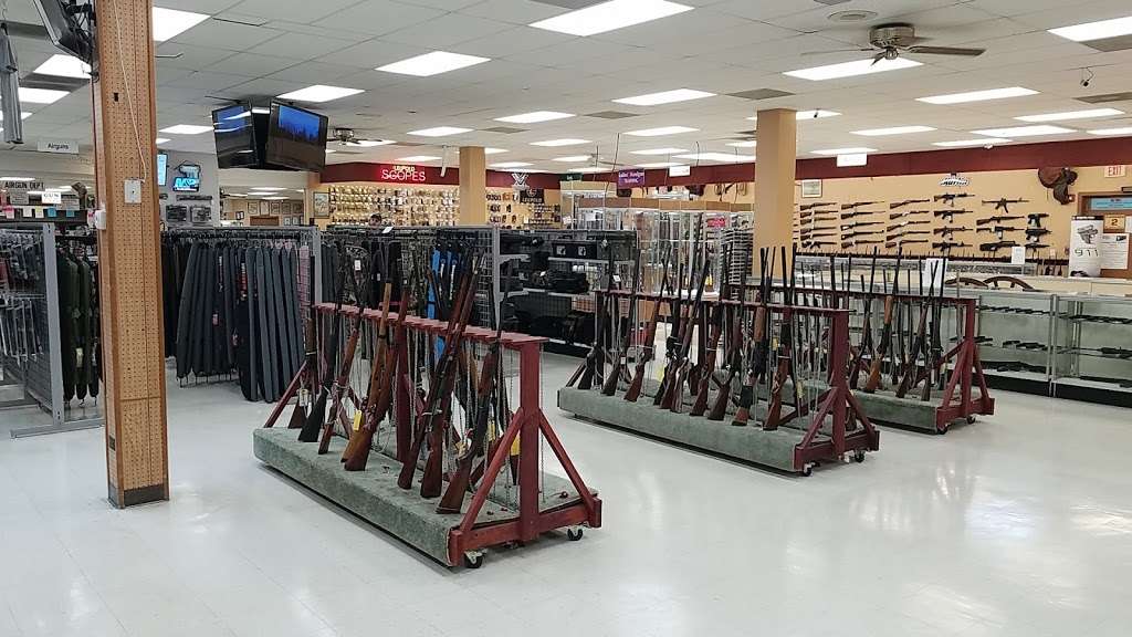 GAT Guns | 970 Dundee Ave, East Dundee, IL 60118, USA | Phone: (847) 428-4867