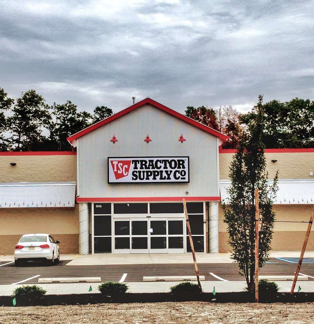 Tractor Supply Company | 1535 W Park Ave, Tinton Falls, NJ 07712 | Phone: (732) 493-3377