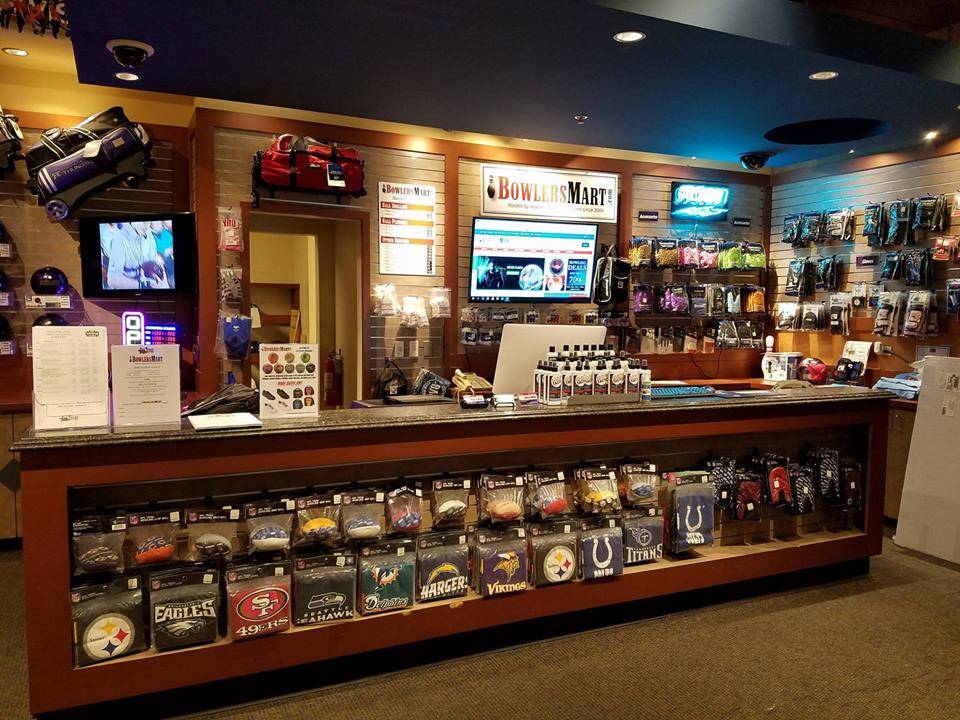 BowlersMart Texas Station Bowling Pro Shop | 2101 Texas Star Ln, North Las Vegas, NV 89032, USA | Phone: (702) 631-1000