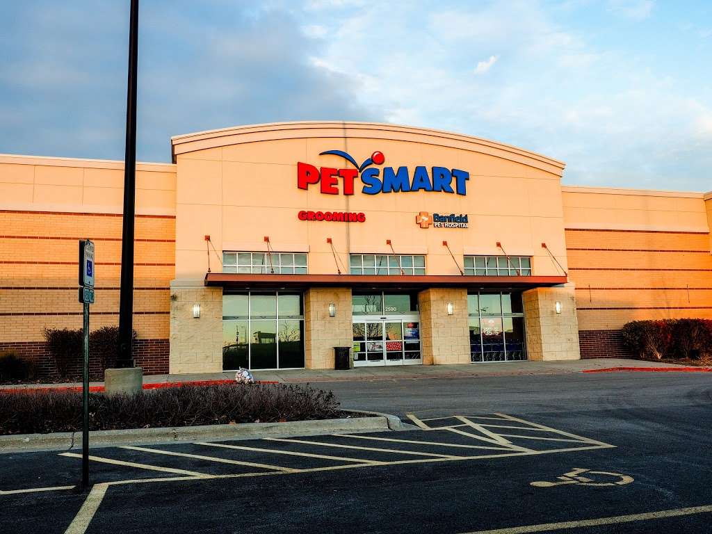 PetSmart | 2590 N Sutton Rd, Hoffman Estates, IL 60192, USA | Phone: (847) 645-3366