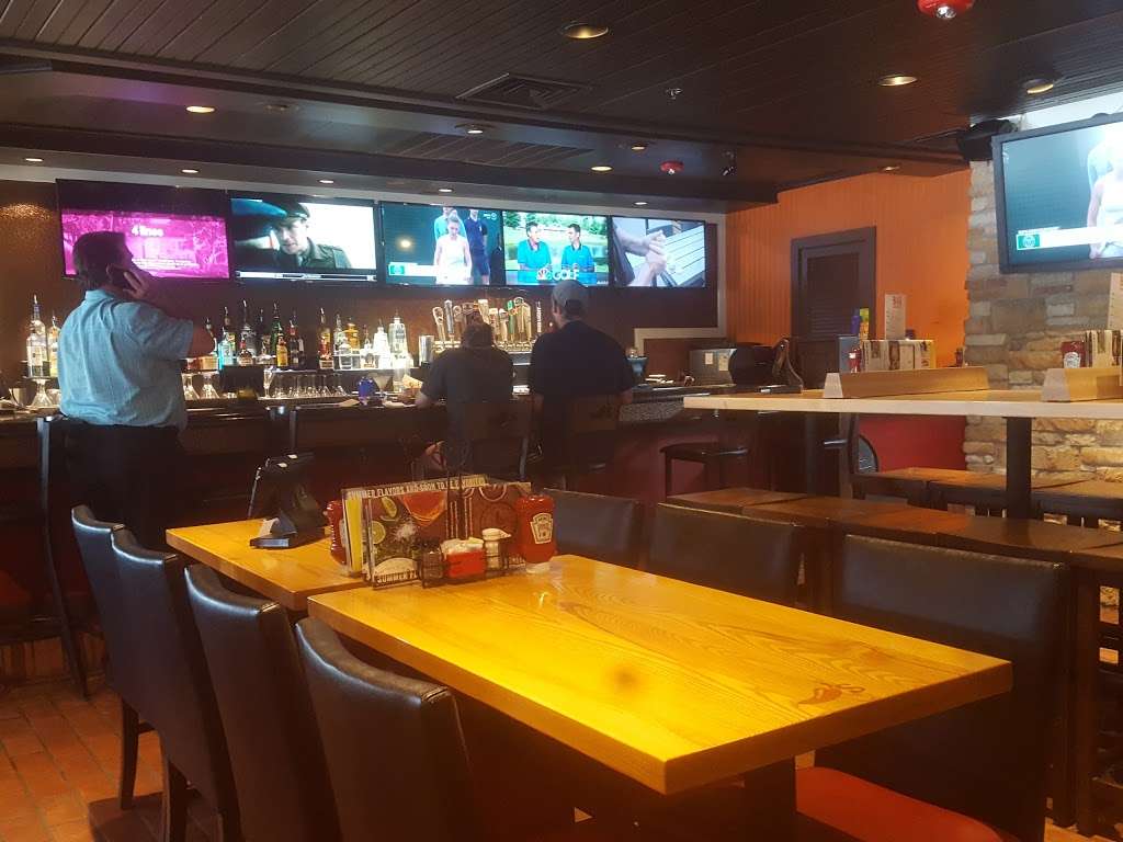 Chilis Grill & Bar | 1110 Lake Woodlands Dr, The Woodlands, TX 77380 | Phone: (281) 362-9191