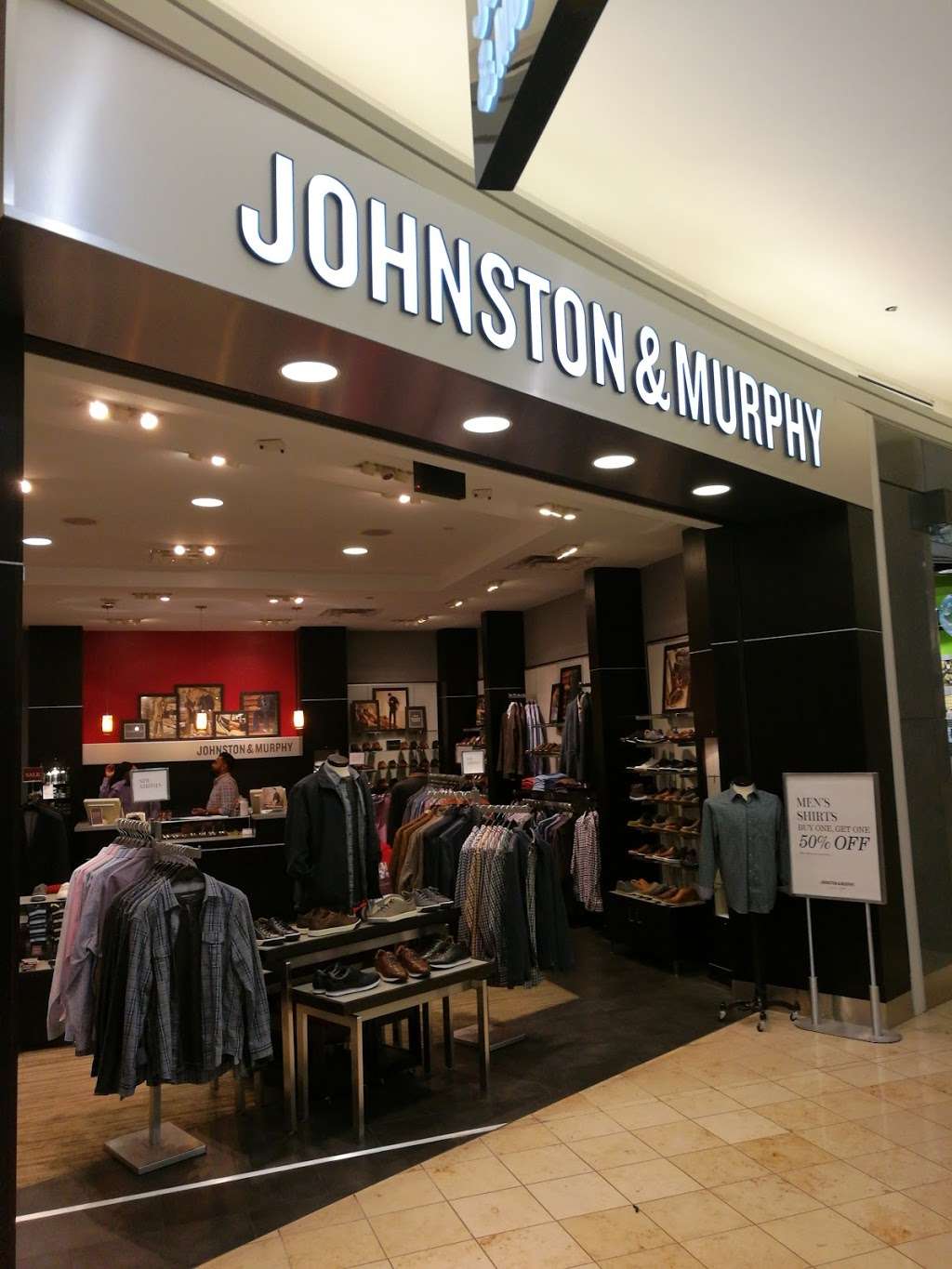 Johnston & Murphy | 9403 Jeff Fuqua Blvd Terminal B, Next to Food Court, Orlando, FL 32827 | Phone: (407) 825-7111