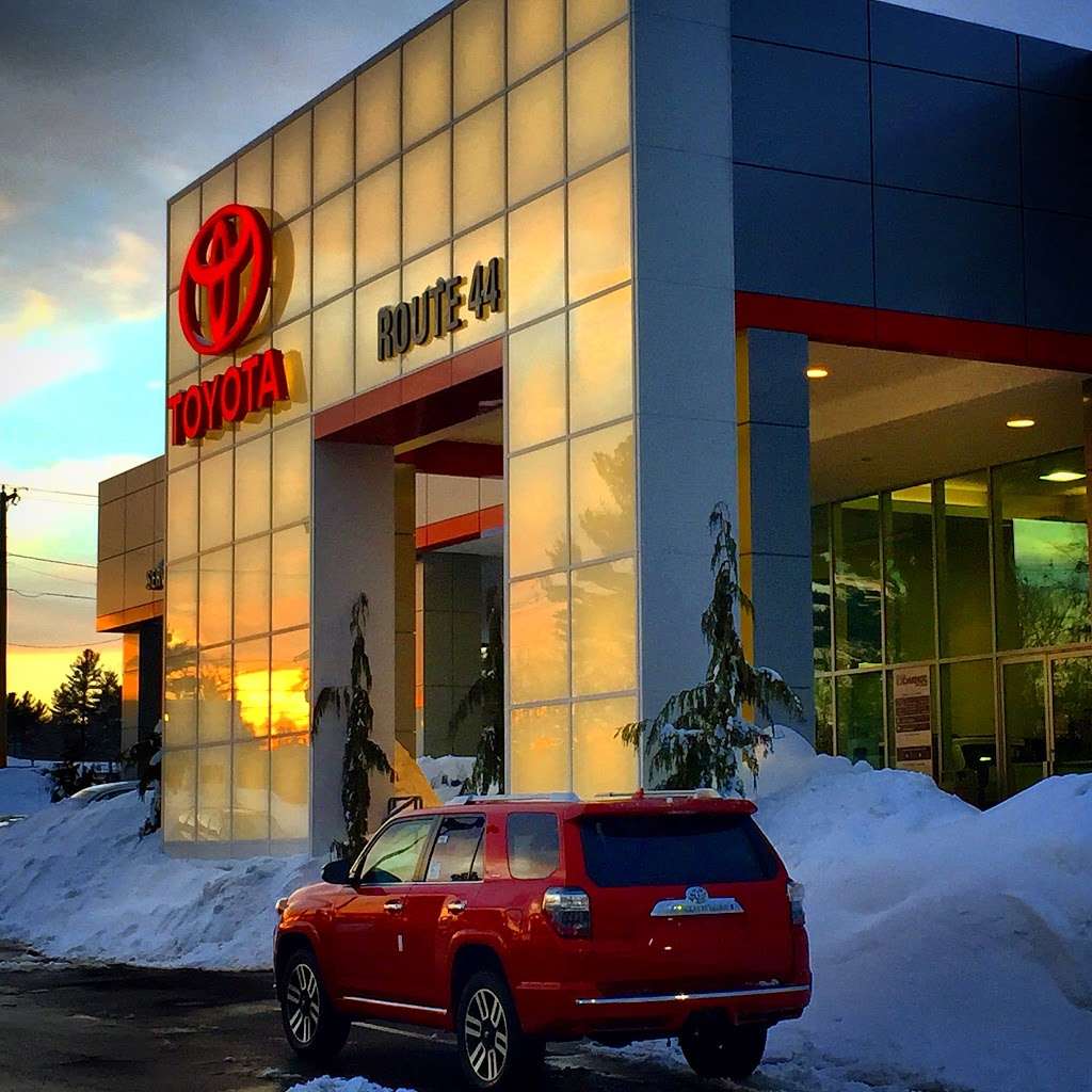 Route 44 Toyota | 1154 New State Hwy, Raynham, MA 02767, USA | Phone: (508) 213-0399