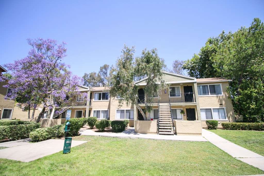 Creekside Villas Apartments | 220 47th St, San Diego, CA 92102, USA | Phone: (619) 270-5890