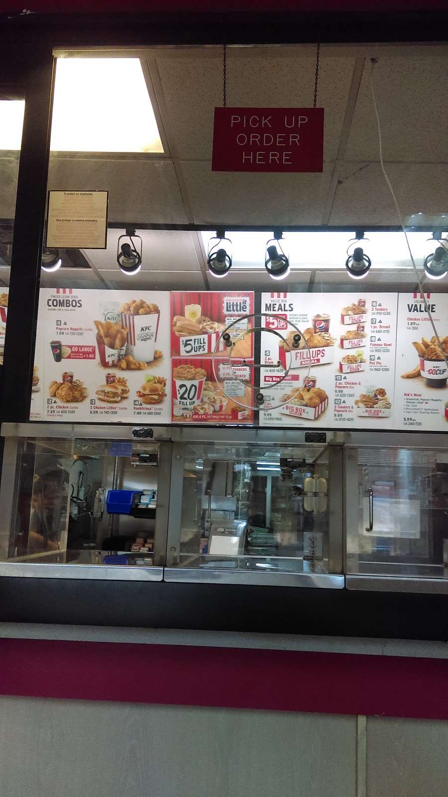 KFC | 707 Malcolm X Blvd, New York, NY 10039, USA | Phone: (212) 234-6968