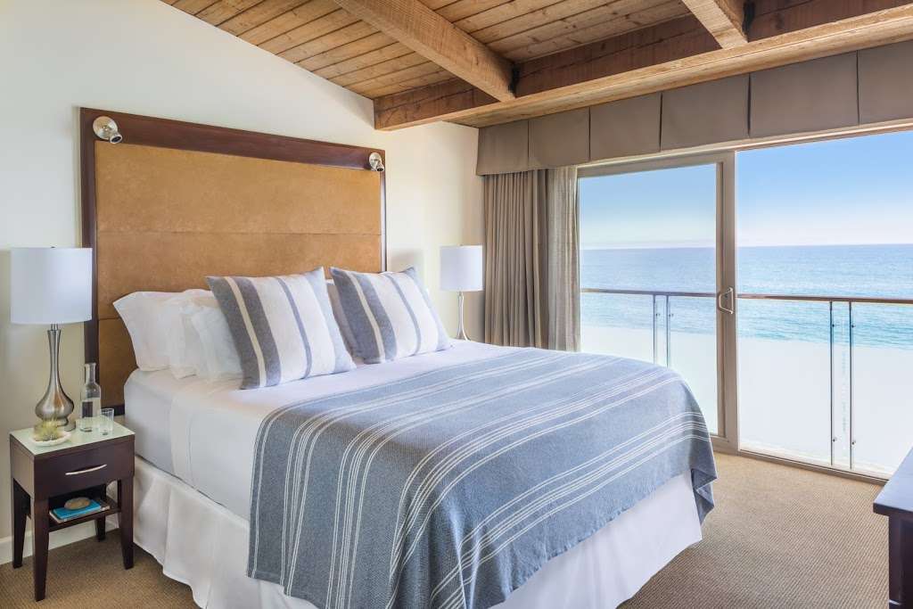 Malibu Beach Inn | 22878 Pacific Coast Hwy, Malibu, CA 90265, USA | Phone: (800) 462-5428