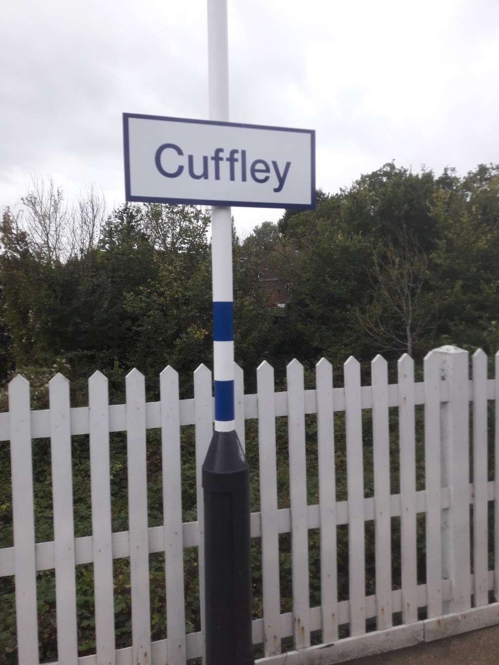 Cuffley Railway Station | Cuffley, Potters Bar EN6 4HG, UK