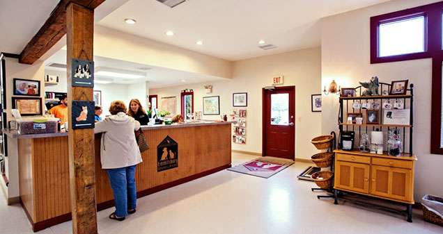 Emmitsburg Veterinary Hospital | 9436 Waynesboro Pike, Emmitsburg, MD 21727, USA | Phone: (301) 447-6237
