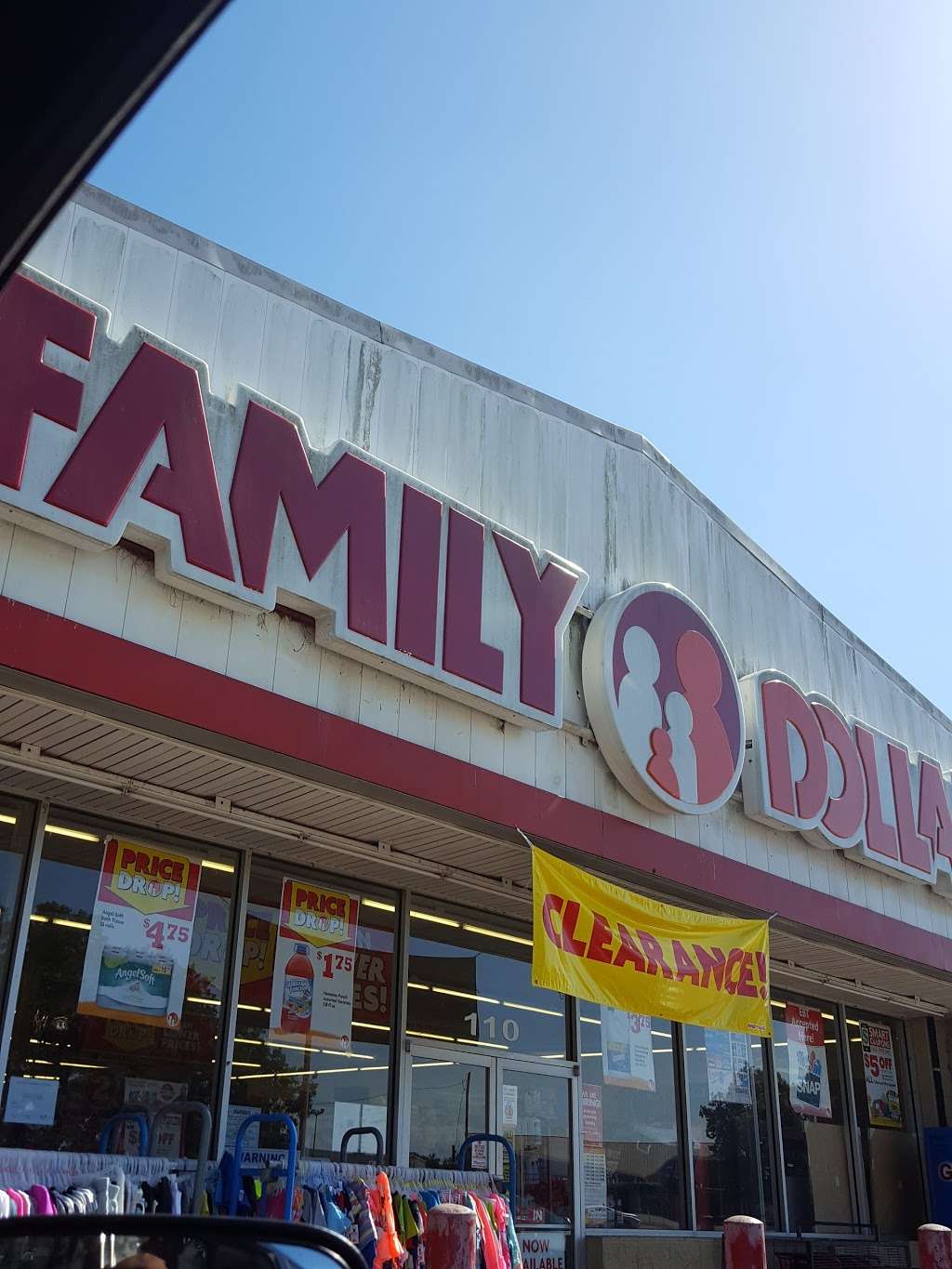 Family Dollar | 110 E San Bernard St, Brazoria, TX 77422, USA | Phone: (979) 705-4789