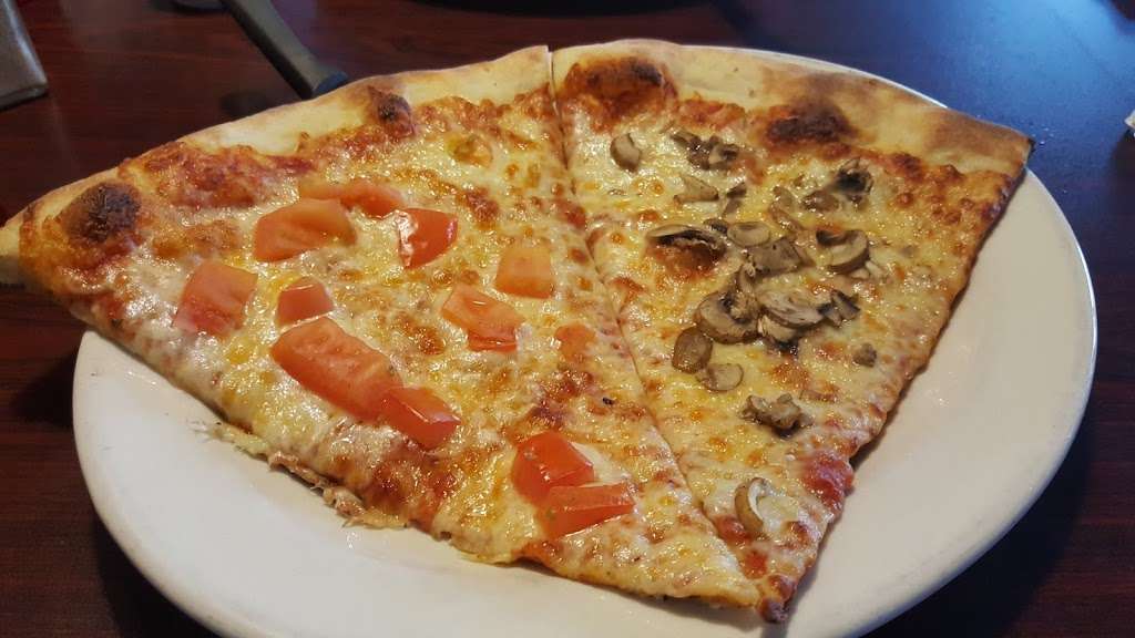 Johnny Bruscos New York Style Pizza | 9900 Poplar Tent Rd #170, Concord, NC 28027, USA | Phone: (704) 788-3888